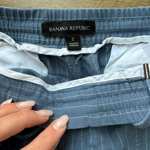 Banana Republic Women’s blue drawstring shorts size S - Picture 3 of 7